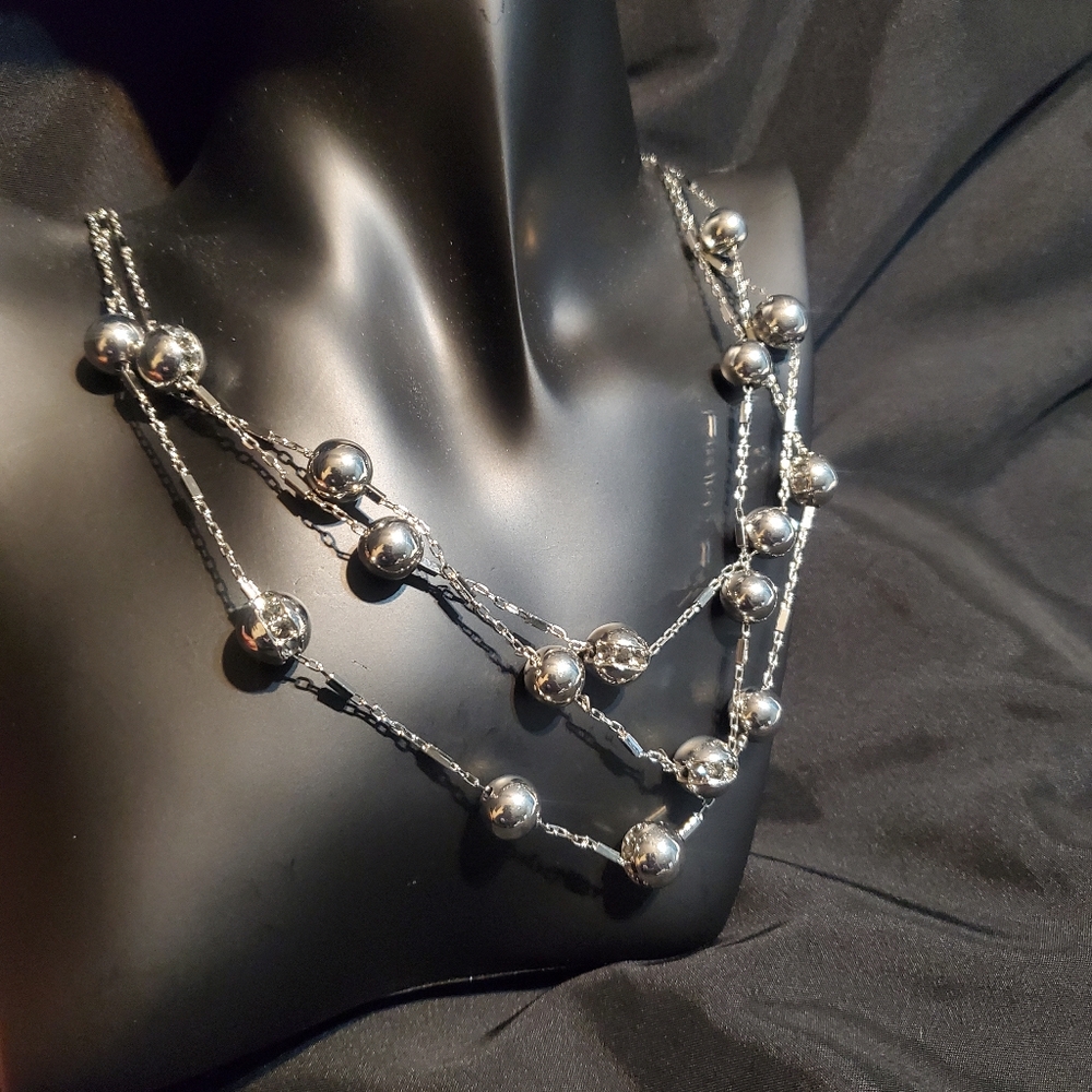 Triple layer necklace